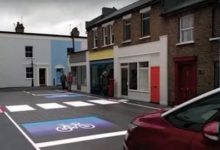 如何安全過馬路？這個東西一定會秒殺紅綠燈-酷播亮新聞