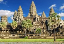 10外國遊客柬埔寨「公開色色跳舞」慘被警逮捕，恐被判「有罪」坐牢1年！-酷播亮新聞