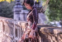 她在頒獎禮上被男星罵是母豬，當場給一巴掌過去，容貌氣質大方！-酷播亮新聞