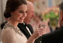 凱特王妃保持髮型的小竅門，就是使用優雅又時尚的髮網！-酷播亮新聞