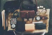 看看別人包里裝了啥？-酷播亮新聞