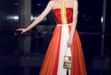 她的美貌讓瓊瑤都驚艷，如今被曝到美容診所整容，穿搭無可挑剔！-酷播亮新聞