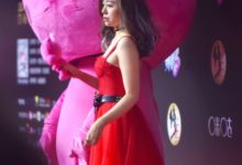 她是比何潔還慘的超女，疑似被老公騙走6個億，穿扮時尚飛起！-酷播亮新聞