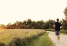 年過半百就不能跑步？其實真的不晚，但是你需要知道這些問題！-酷播亮新聞