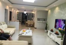 當初不顧老婆反對，把電視牆這樣裝修，鄰居看後模仿踏破我家門檻-酷播亮新聞