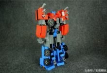 模玩秀：又見耍樂高的菊苣，這次是美版擎天柱和威震天-酷播亮新聞