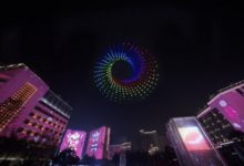 元宵節高科技唱主角無人機編隊表演比煙花更絢-酷播亮新聞