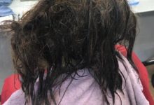 抑鬱症女孩多年未梳頭，理髮師用13小時拯救其頭髮-酷播亮新聞