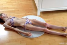 女孩只吃蘋果瘦到只有40斤-酷播亮新聞