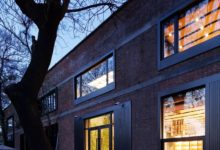 設計師為阿里巴巴在老廠房中打造出一個中式園林，超美！-酷播亮新聞