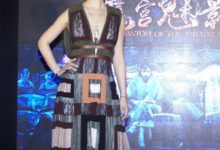 林心如真敢穿，胸前開叉開到肚子，網友：生了孩子還這麼平！-酷播亮新聞