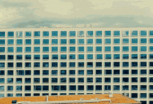 簡裝並非簡陋！在這棟「毛坯」大樓里, 有共享辦公、酒店、餐廳、老人日托所……-酷播亮新聞