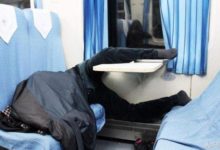 當長途列車遇上硬座乘客，這些姿勢亮了-酷播亮新聞