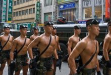 台灣海軍陸戰隊曝光，這是比誰肌肉多嗎？-酷播亮新聞