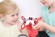 孩子只是想要個手套，戲精媽媽卻做了這個……-酷播亮新聞