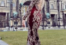 辛芷蕾演繹復古高級感，穿紅裙讓人眼前一亮，網友：肯定會紅的！-酷播亮新聞