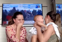 到底哪一個才是媽媽呀！我只要媽媽抱～-酷播亮新聞