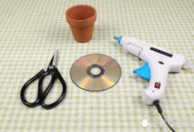 換個方式看光碟，女孩兒把它一改粘在這上面，創意用途真不錯-酷播亮新聞