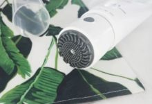 頭一次見到這種神器，只能感嘆以前的臉都白洗了！360°聲波震動潔面，3秒按摩毛孔、吸附油污！-酷播亮新聞