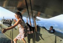 讓人匪夷所思的五大特技牛人，最後一位裝逼失敗-酷播亮新聞