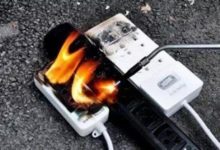 手機充電2個致命操作！99％的人都會這麼做-酷播亮新聞