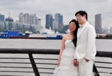 美國45歲男子與妻生活20年才發現她是男人-酷播亮新聞