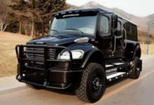 李晨這輛車全球僅3輛，車內如同KTV，一腳油門燒掉一包中華-酷播亮新聞