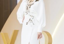 她曾經紅極一時人見人愛，如今卻吐槽不斷全網黑，穿搭時尚靚麗！-酷播亮新聞