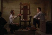 嚴謹的好萊塢電影也有bug 一堆來自未來的東西亂入！-酷播亮新聞