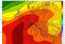 非洲副熱帶高壓挺進，歐洲迎來今年最熱一天！居民熱到跑超市睡覺-酷播亮新聞