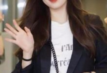 裴秀智為了顯瘦也是拼？穿著小一碼的裙子，結果卻暴露了大象腿！-酷播亮新聞