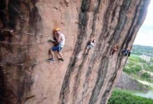 中國最良心商店，開在景區百米懸崖之上，一瓶礦泉水只賣2塊錢-酷播亮新聞