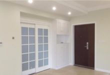 晒晒剛剛硬裝完工的新房，電視牆只刷漆，電視櫃就是一塊人造石-酷播亮新聞