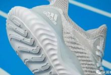 品牌聯名Reigning Champ x adida 高彈馬牌鯊魚鰓紋大底慢跑鞋-酷播亮新聞