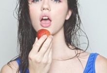 四方框框｜Scott Laytart～無法抗拒她的美麗，保持冷靜熱愛水果-酷播亮新聞