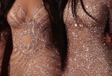 凱莉詹娜和閨蜜同穿閃亮服裝，閨蜜的緊緻身材甚至要好過金小妹！-酷播亮新聞