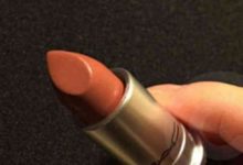 不易褪色不沾杯口紅種草試色：秋季熱門顯白滋潤口紅色號推薦！-酷播亮新聞