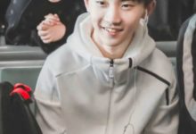 路人鏡頭下的馬嘉祺和姚景元長這樣，網友：初戀臉和漫畫臉的區別-酷播亮新聞