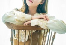 金賽綸媽媽美貌不輸女兒，童顏似女兒的漂亮姐姐，網友驚呼像二十-酷播亮新聞