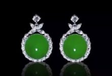 翡翠掛件越做越薄？買翡翠厚度到底多厚才合適？-酷播亮新聞