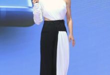 身高不夠就靠穿搭來湊，蔡依林穿「魚尾褲」吸引了眾人目光！-酷播亮新聞