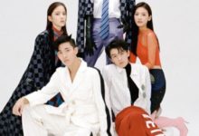 電影《悲傷逆流成河》趙英博單手遮眼直視鏡頭-酷播亮新聞