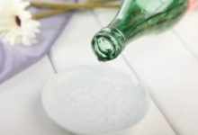 家裡白衣發黃千萬不要著急扔！學會洗衣店這5招，洗完像新的一樣-酷播亮新聞