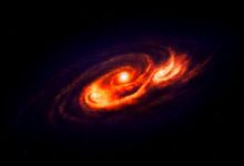 宇宙也會「生病」？科學家發現遙遠星系居然長出「惡性腫瘤」-酷播亮新聞