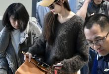 唐嫣現身機場，拖著行李箱，心情超好的，新婚後更謎人了-酷播亮新聞