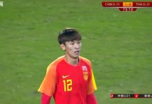 希丁克亮出祕密武器：1米9高個搶斷+帶球狂奔60米，連過對方3人-酷播亮新聞