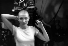 21世紀最重要的字竟然是「她」-酷播亮新聞