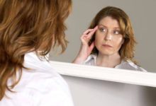 女人絕經後該怎麼保養？這2物常吃，延緩衰老，預防骨質疏鬆！-酷播亮新聞