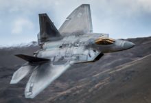 五代機最高時速，​美國​2400公里，俄羅斯2100公里，我國是多少？-酷播亮新聞